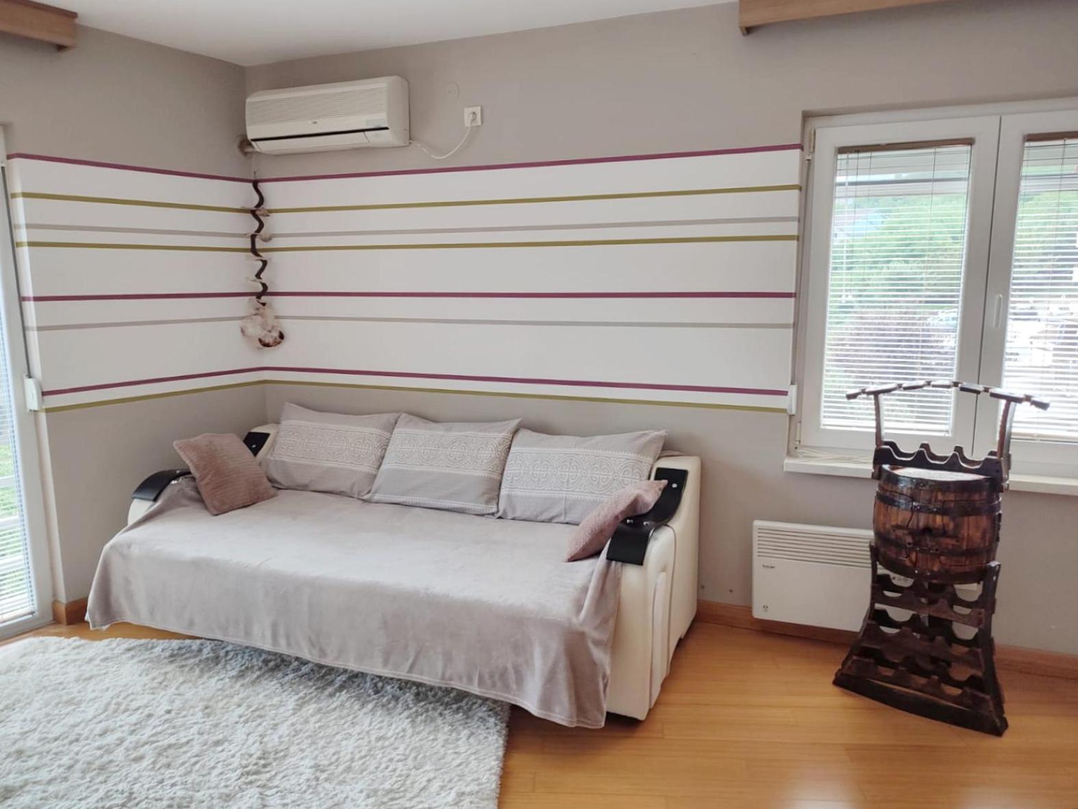 Apartman Lux Sneznik Vrnjačka Banja Exteriör bild