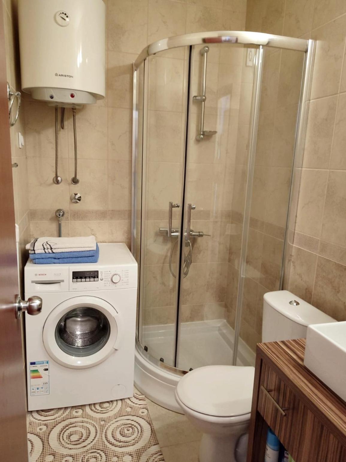 Apartman Lux Sneznik Vrnjačka Banja Exteriör bild